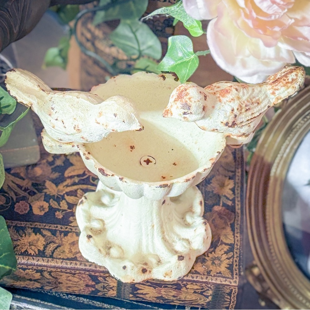 Vintage Style Cast Iron Double Bird Pedestal Dish Garden Cottage - Picture 2 of 12